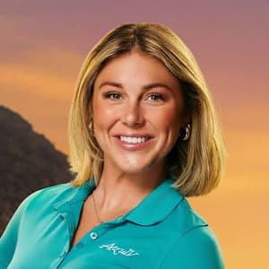 Kaylee Brown posing for her official Below Deck Season 13 cast portrait