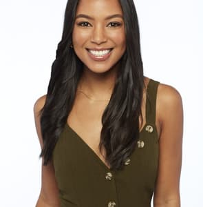 Bri Springs Bio, Age, Mother, Job, Instagram, The Bachelor and Net worth